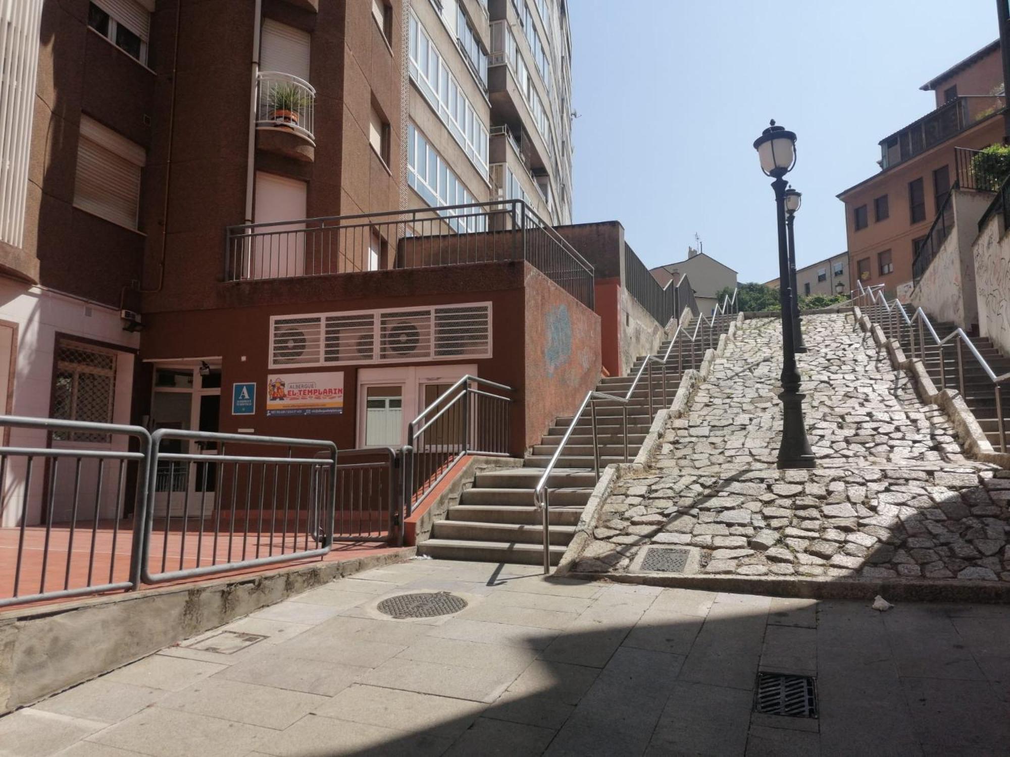 Albergue El Templarin Ponferrada Exterior photo